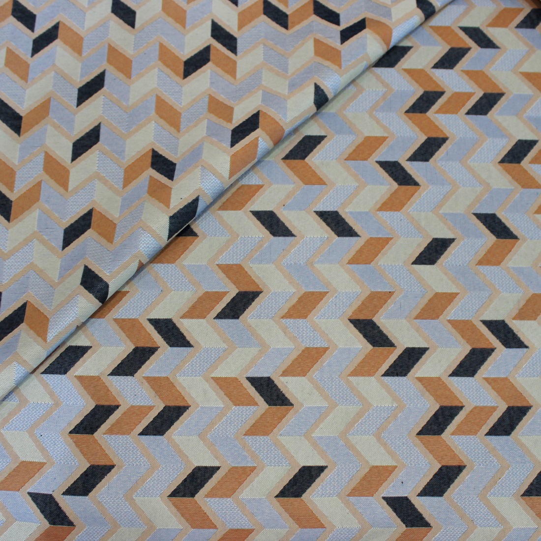 ������� 160 �� �� ��� 50 % ������ 50 % �/� 350�/�